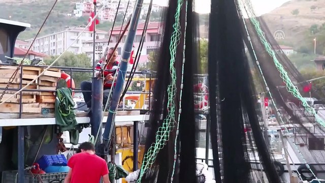 Balıkçılar ''vira bismillah'' diyerek denize açıldı - TEKİRDAĞ