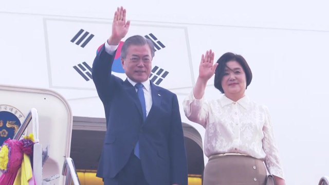 문 대통령 태국 도착...동남아 순방 일정 시작 / YTN