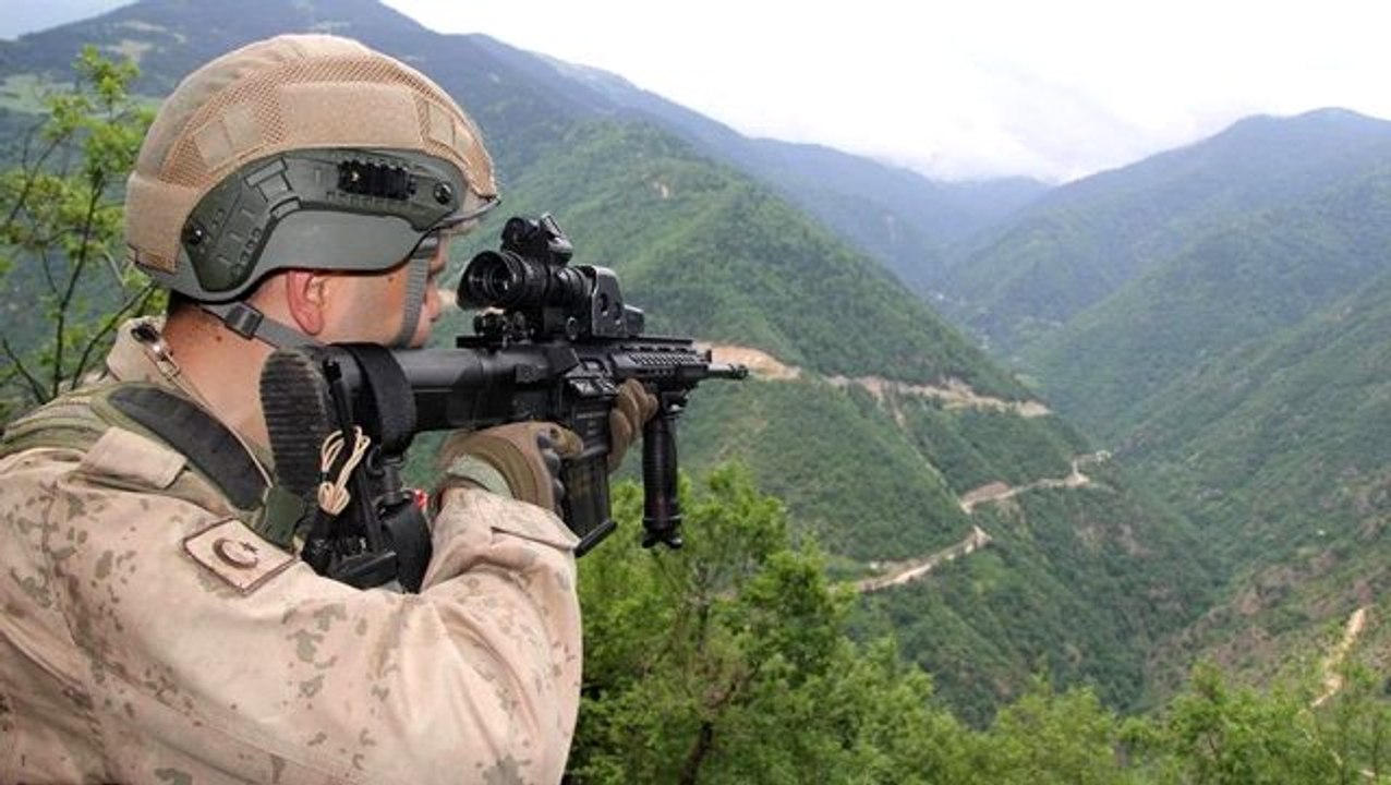 Terör örgütü PKK'nın istihbarat ve özel güç unsuru olan 5 terörist öldürüldü