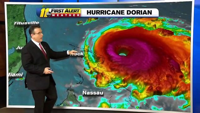 Dorian, porteur de vents puissants et de pluies torrentielles, est devenu cet après-midi l'ouragan le plus violent jamais enregistré dans le nord-ouest des Bahamas