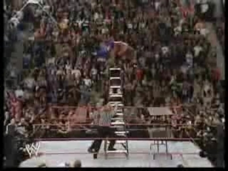 TLC Match - John Cena vs Edge (3 4)