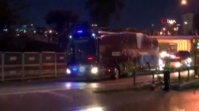 Fenerbahçe – Trabzonspor maçı öncesi takımlar stada geldi