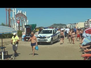 RTV Ora - Mbi 10 persona të mbytur në plazhe, specialistët: Bëni kujdes