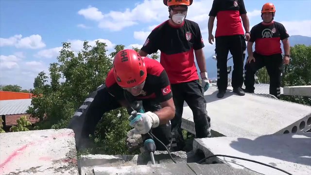 İHH Arama Kurtarma Koordinatörlüğünün ulusal tatbikatı sona erdi - BURSA