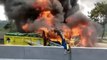 Kecelakaan Maut Tol Cipularang, Mobil Terbakar hingga Korban Terjepit Truk