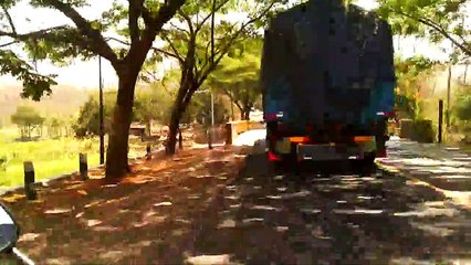 N  street  road  run