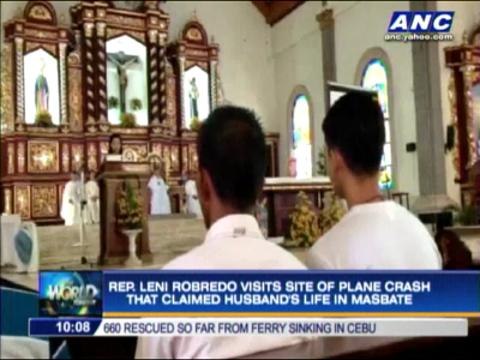 Leni visits Robredo plane crash site