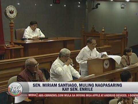 Miriam roasts Enrile, solons in 'pork scam'