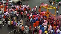 The Ganapati Spirit of Mumbai - festival of Ganesh Chaturthi