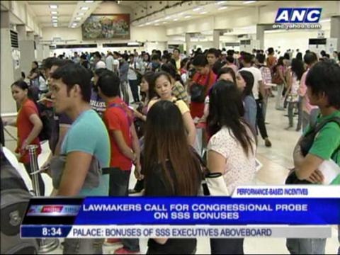 Militants storm SSS office over bonuses