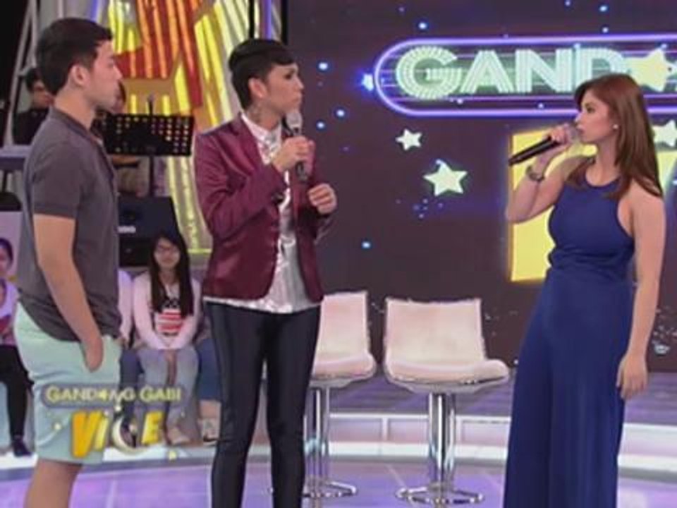 Angel Locsin does 'PDA' with Vice Ganda