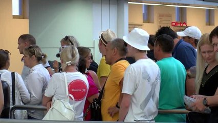 Antalya unutkan yolcular havalimanında 4 bin 525 eşya bıraktı