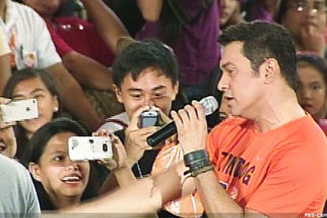 Kapamilya stars bring smiles in typhoon-hit Ormoc