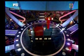 Nora vs Vilma on 'Minute To Win It'