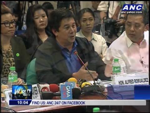 Bodies still being found in typhoon-hit Tacloban