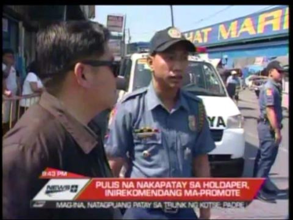 Cop who killed bus robber eyed for promotion