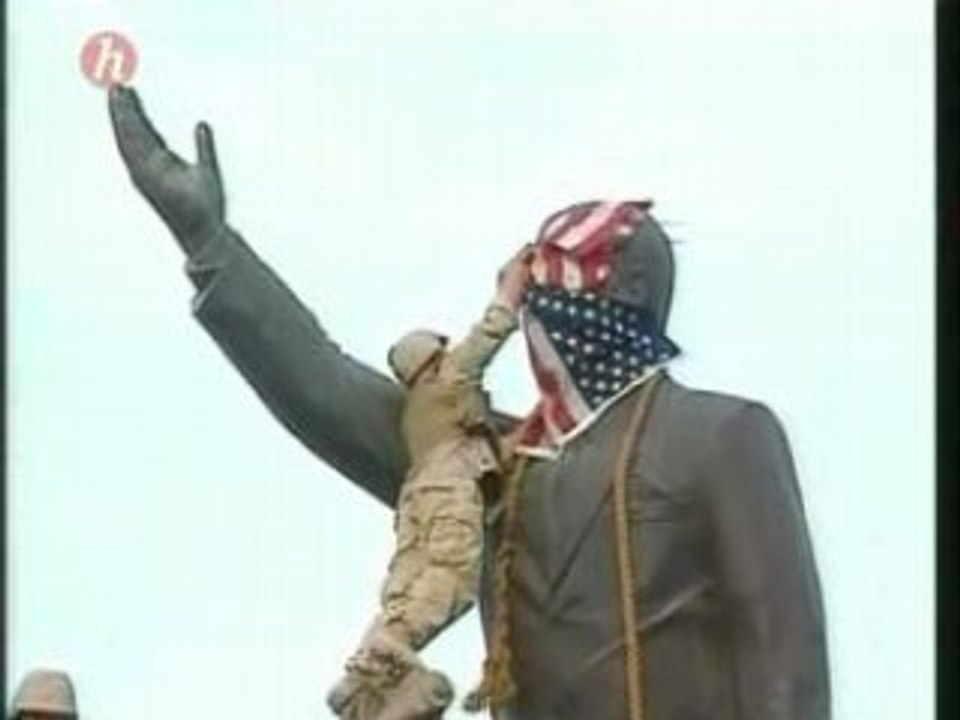 Manipulation sur la chute de la statue Saddam hussein