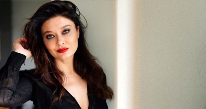 Nurgül Yeşilçay, Sanırsın çiğ etle besledim deyip oğluyla fotoğrafını paylaştı