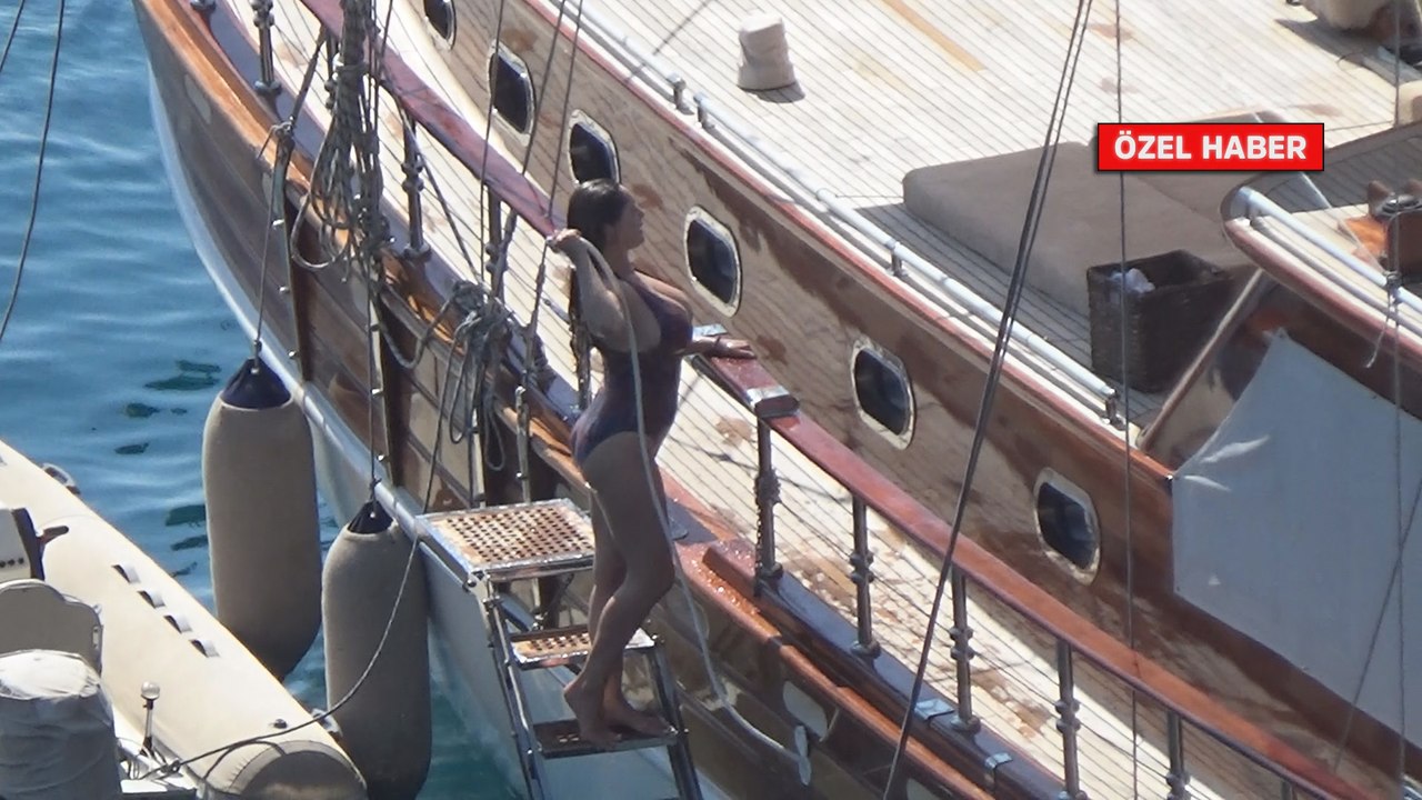 İngiliz model Kelly Brook, oyuncu sevgilisiyle Bodrum’da