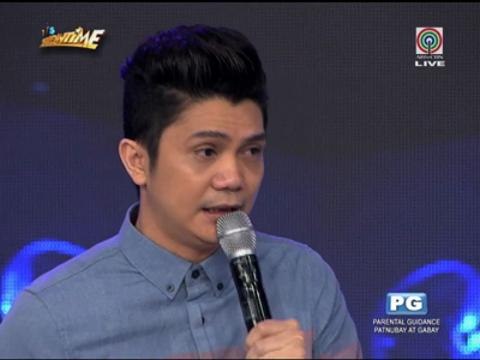WATCH: Emotional Vhong Navarro gives speech on 'It's Showtime'