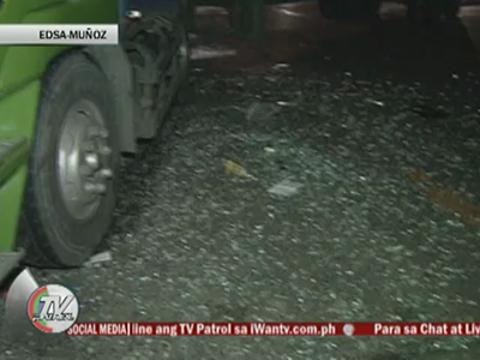 7 injured after bus slams into truck