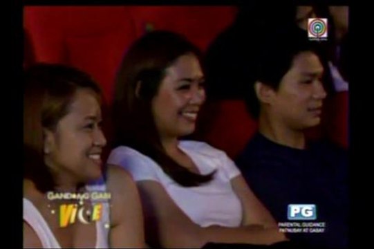 Daniel sings for Vice Ganda's birthday