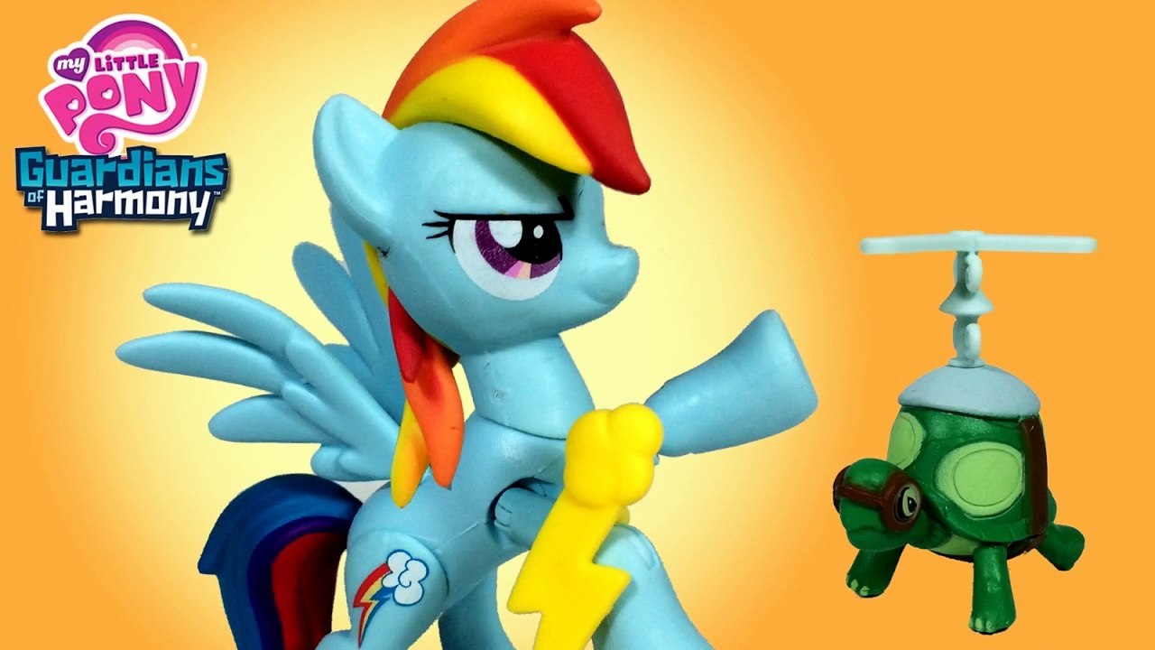 My Little Pony Friendship is Magic Guardians of Harmony Rainbow Dash Unboxing Demo Review