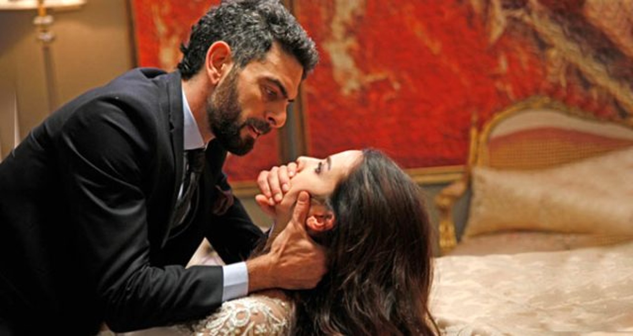 Osman Sınav, Sen Anlat Karadeniz'deki şiddet sahnelerini savundu: İki  parmak kırdık, boğaz kesmedik