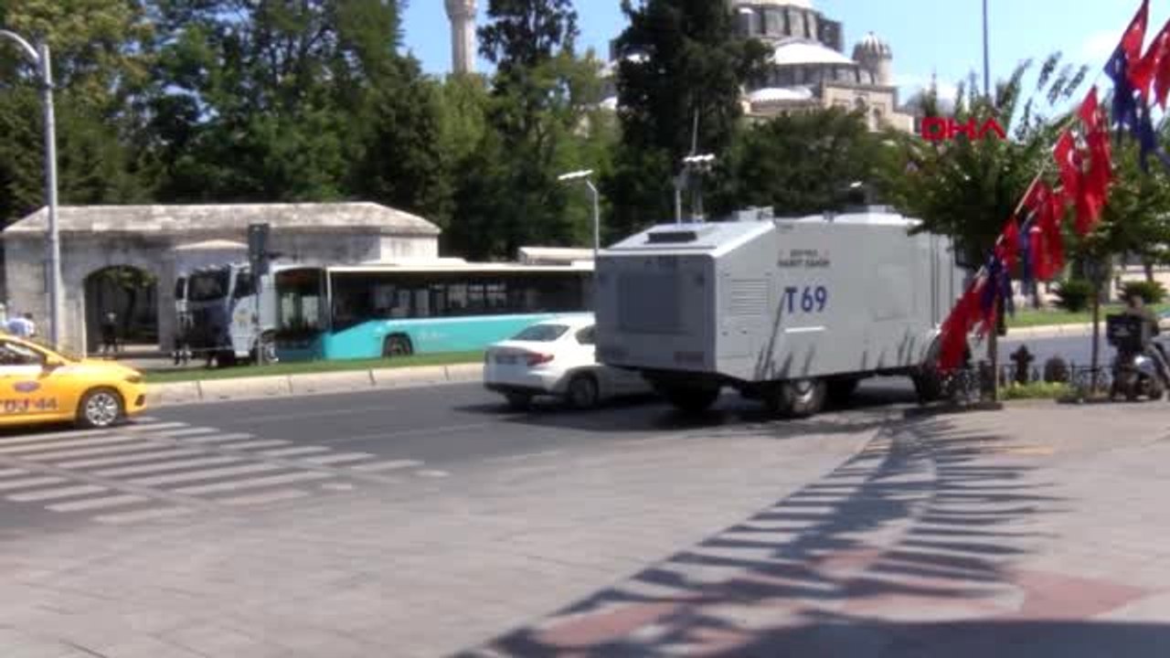 İbb önünde eylem yapan işçilere hakiş'ten destek