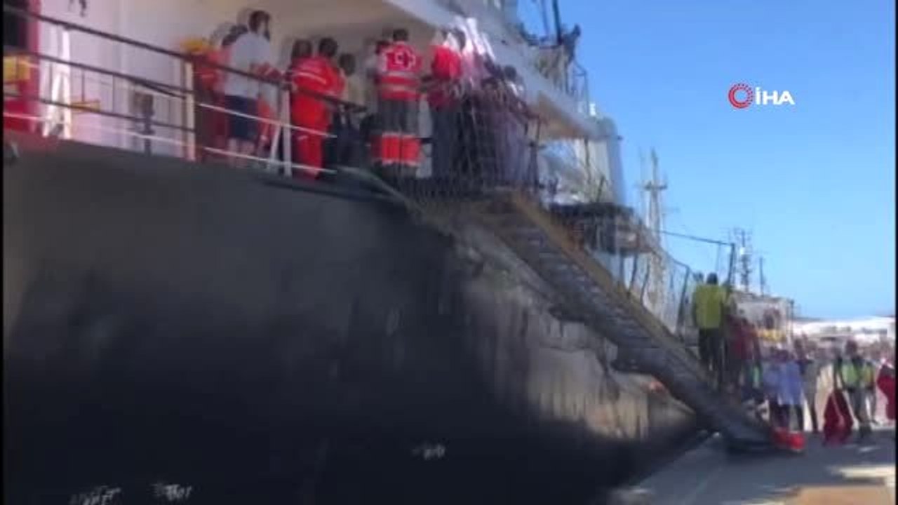 - Türk Denizciler, Kanarya Adaları Açıklarında 24 Mülteciyi Kurtardı