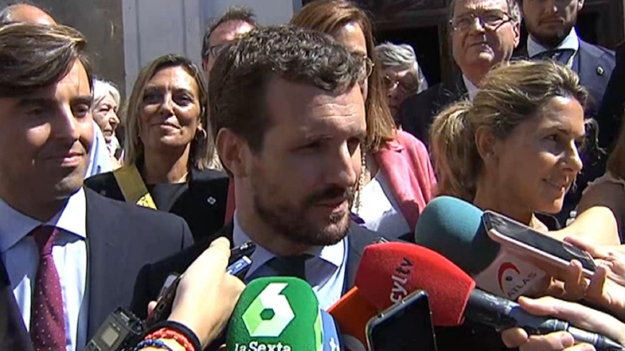 Casado pide a Cs "remar en la misma dirección"
