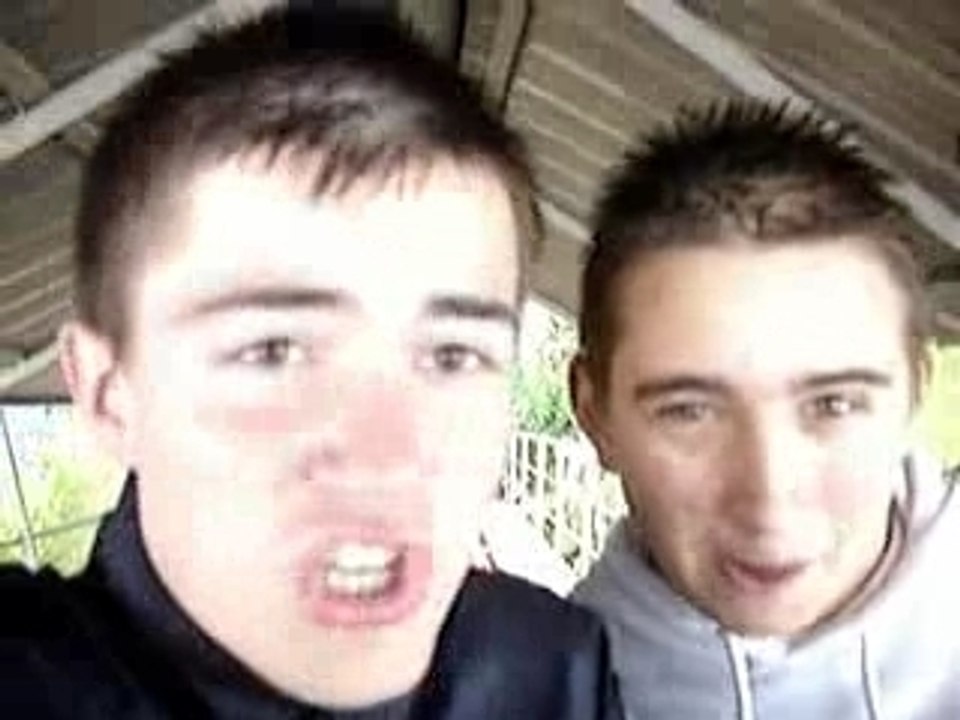 1066 SPIRIT OF THE CONQUEROR montagne russe looping  roller