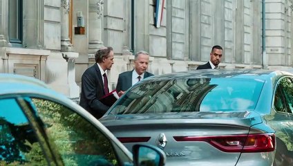 Alice and the Mayor / Alice et le maire (2019) - Trailer (French)