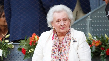 La infanta Pilar evoluciona favorablemente tras ingresar en el hospital