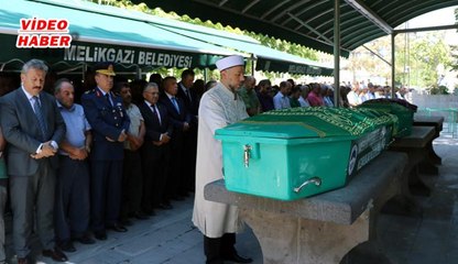 (2 Eylül 2019) KAYSERİ'DEKİ KAZADA HAYATINI KAYBEDENLER TOPRAĞA VERİLDİ