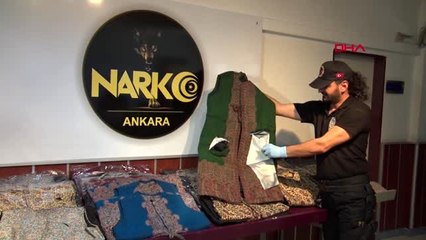 Osmanlı kaftanları ile uyuşturucu sevkiyatına 2 gözaltı