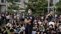 طلاب هونغ كونغ يضربون ضد ترحيل المطلوبين أمنيا للصين