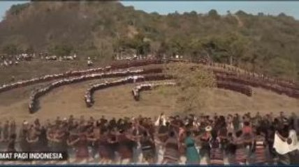 Tarian Beku Meriahkan Festival Tiga Gunung di Lembata