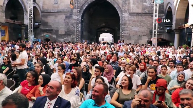 Sivas’ta İlber Ortaylı izdihamı