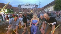 Beatrice Egli & voXXclub - 1000 und 1 Nacht -1000 mal berührt - | Die Schlager des Sommers 2018