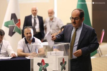 مجازر في إدلب وحشود في حلب و الائتلاف يشكل هيئات وحكومات جديدة