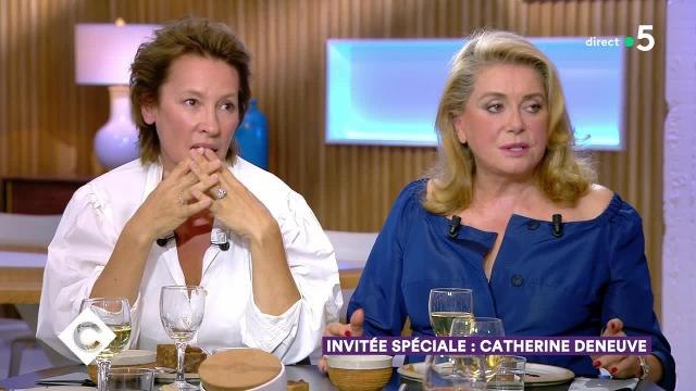 Brigitte Macron moquée sur son physique par le président Brésilien, Catherine Deneuve prend sa défense : c'est au-delà de la grossièreté” - C à Vous (France 5) lundi 1er septembre 2019