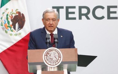 Скачать видео: ¿Por qué dice AMLO que es su tercer informe?