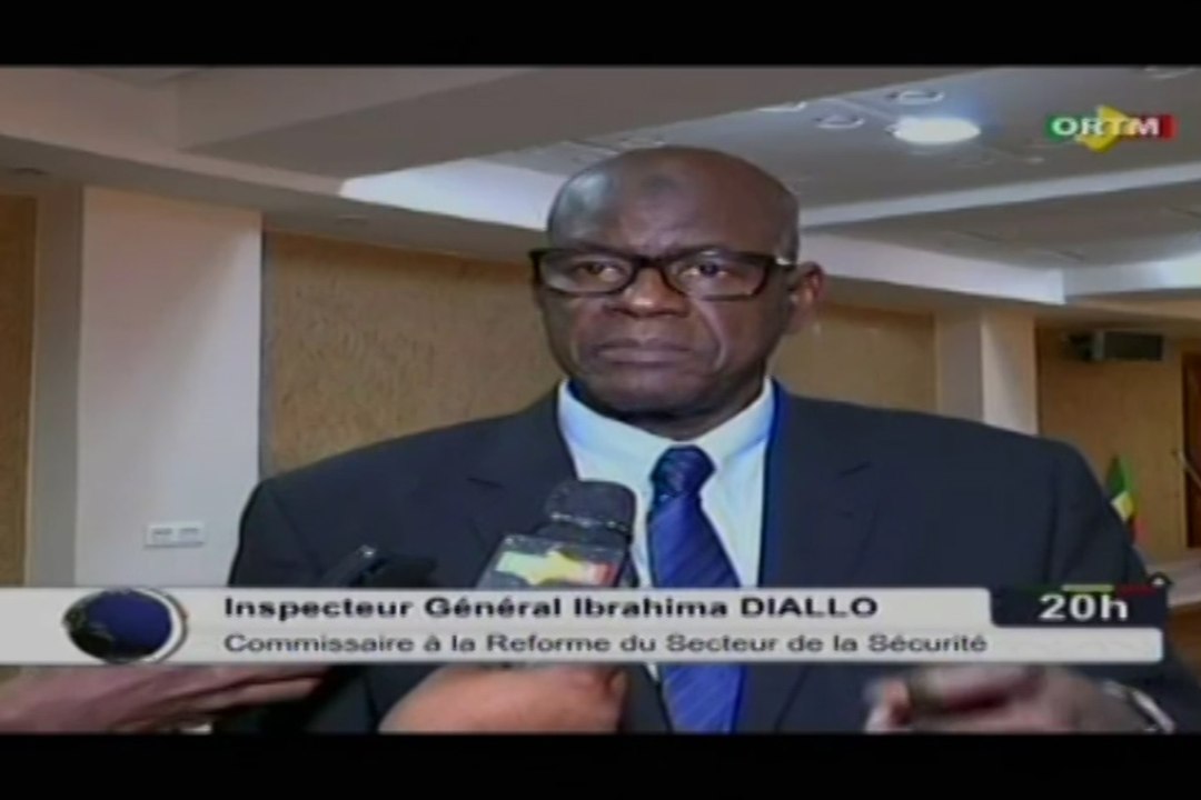 ORTM/Rencontre entre le conseil national de la reforme du secteur de la sécurité avec le Premier ministre, Dr Boubou Cissé à la Primature