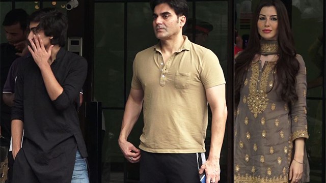 Malaika Arora's son Arhaan avoids Arbaaz Khan's girlfriend Georgia at Ganpati Staphana | FilmiBeat