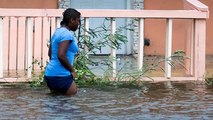 الأعصار دوريان يقتل 5 في جزر الباهاماس والسلطات تجلي أكثر من مليون شخص
