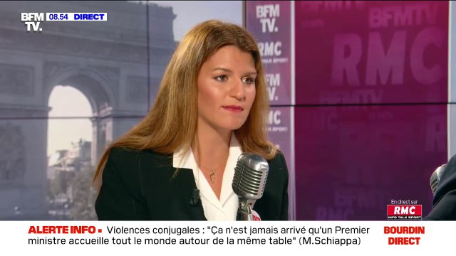 Marlène Schiappa pense qu'il faut interrompre les matchs lorsqu'il y a des injures homophobes mais qu'il faut surtout maintenant du dialogue