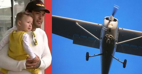 trainee piolet max silverstre is the hero in air australia | Oneindia Malayalam