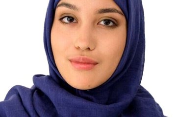 Rus markasının başörtülü kızı reklamda kullanması tartışma başlattı