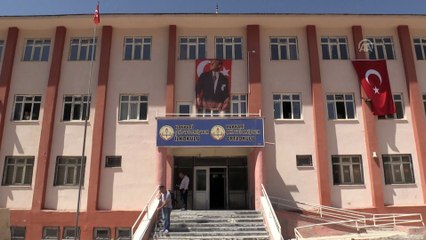 El birliğiyle okulu yeni eğitim yılına hazırladılar - HAKKARİ